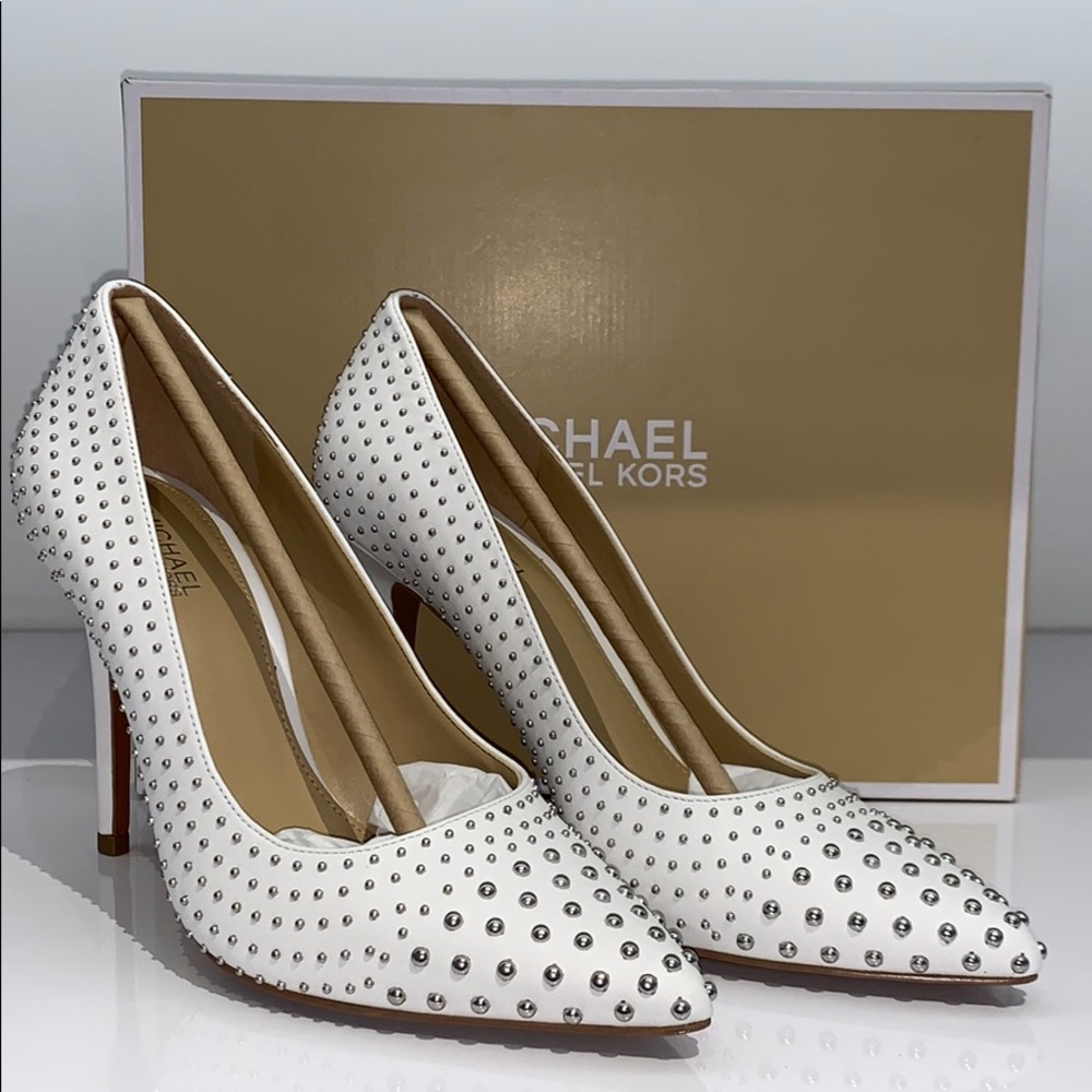 Claire Studded Leather Pump